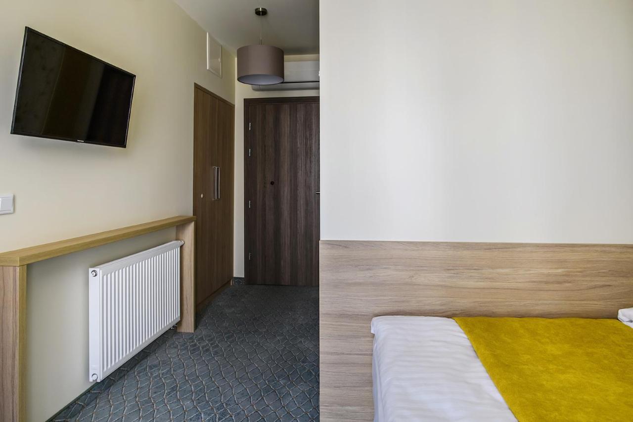 Hotel Brzozowka Busko-Zdrój Extérieur photo